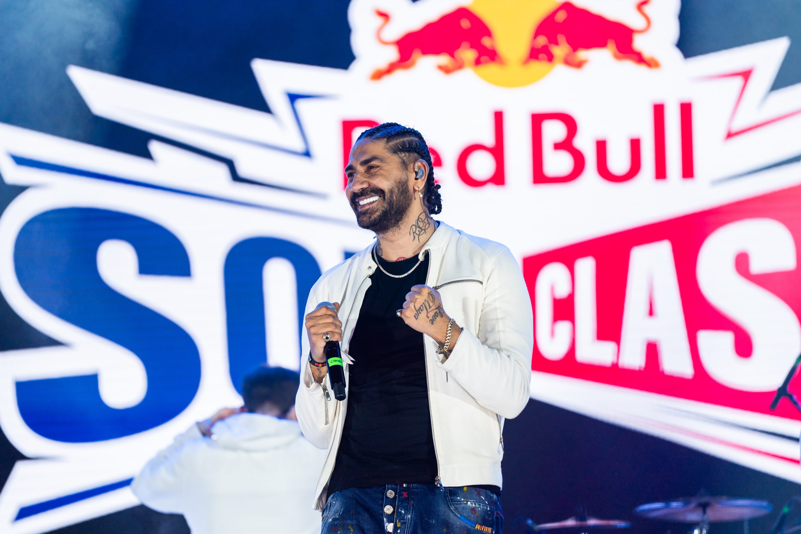 ConnectR a triumfat la Red Bull SoundClash 2024